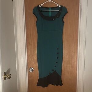Elegant Green and Black Women's Dress